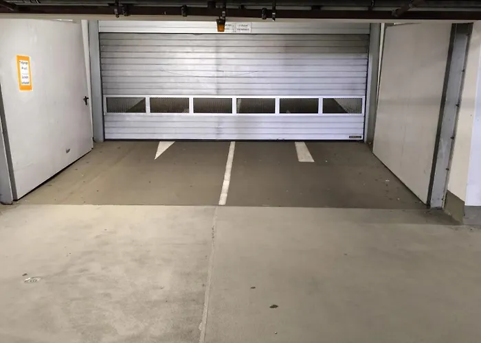 Gluecksfewo71 In Innenstadt Mit Privater Garage Und 2terassen Familienglueck Auf 70qm *