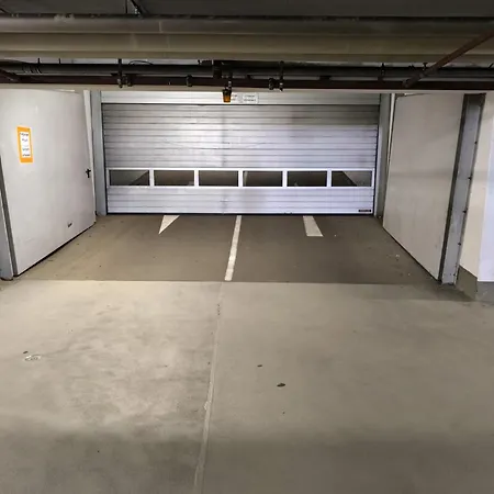 Glücksfewo71 In Innenstadt Mit Privater Garage Und 2terassen Familienglück Auf 70qm *