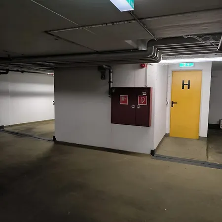 Glücksfewo71 In Innenstadt Mit Privater Garage Und 2terassen Familienglück Auf 70qm